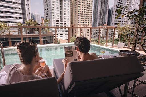 Unlock 25-Hour Stay
